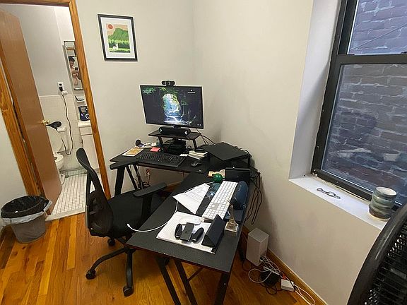 3rd image of 454 9th Ave APT 13