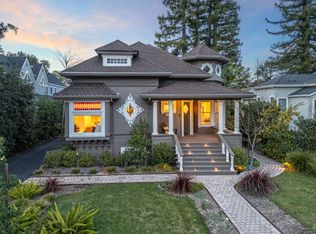 423 Matheson Street, Healdsburg, CA