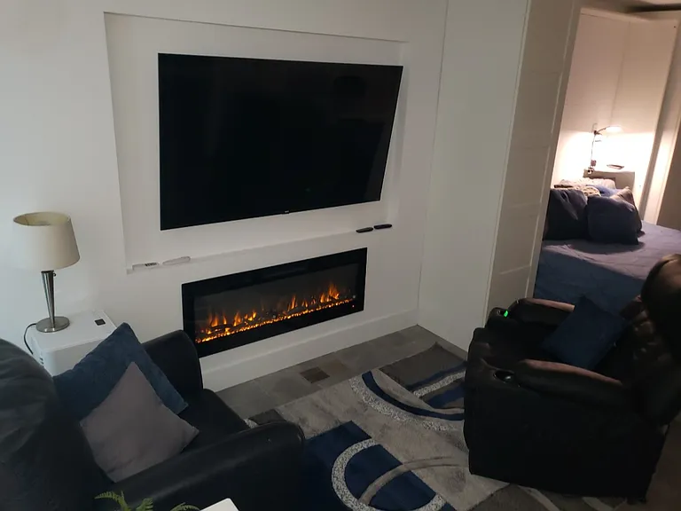 237 S Clementine St #8 — Photo 3