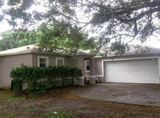 1001 Grape Ave, Saint Cloud, FL 34769