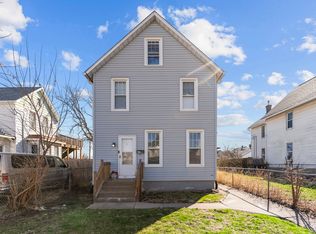 615 44th St, Rock Island, IL 61201