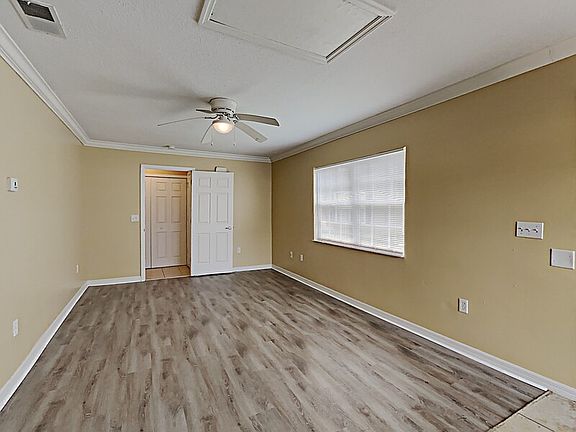 2nd image of 2306 Fan Palm Dr Unit B