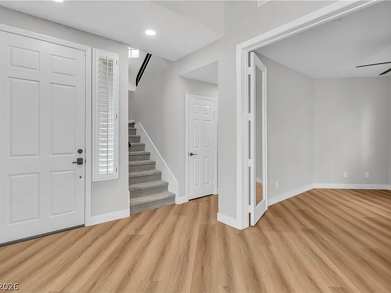 1712 Estrella St — Photo 19