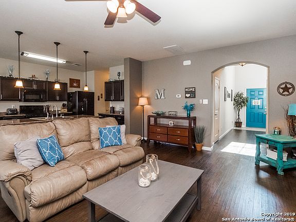 4th image of 1041 Polmont Ct.