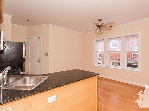 3rd image of 3244 N Clifton Ave #828