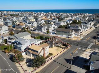 207 Bay Boulevard, Lavallette, NJ 08735