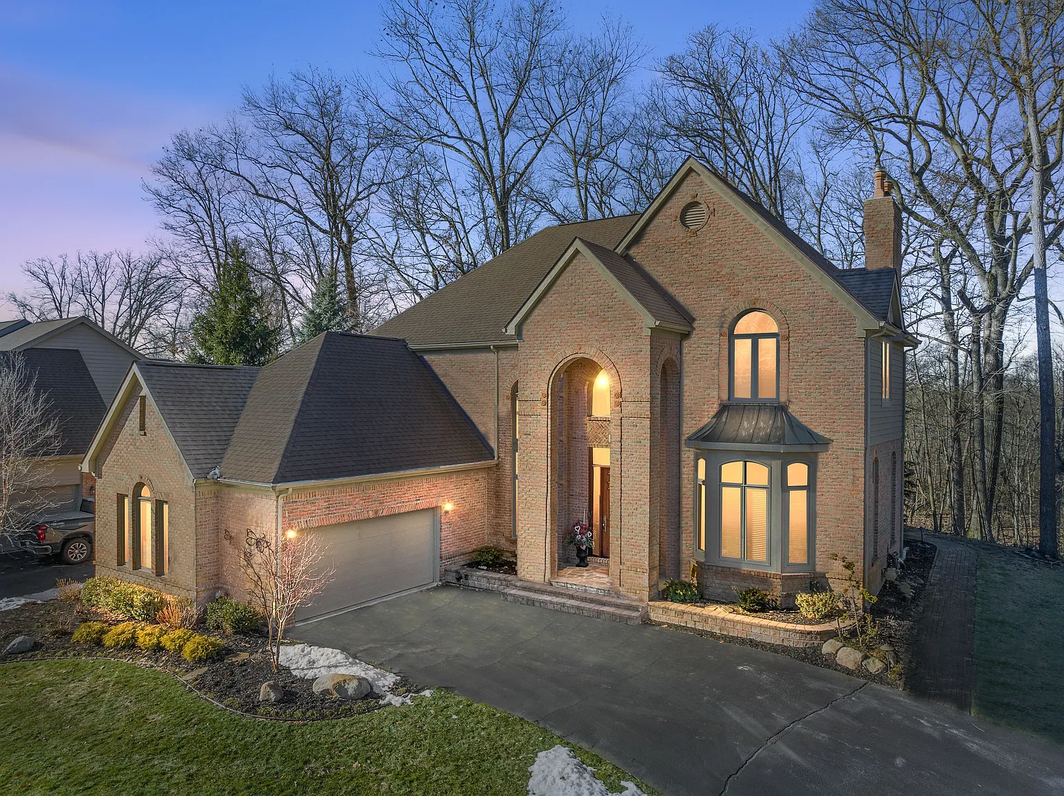 3411 Sutton Ln photo 1