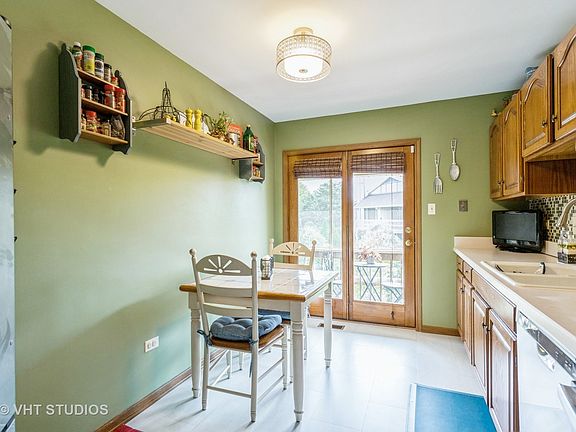5th image of 17574 Windsor Pkwy #66