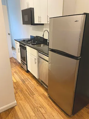 Rented by The Downtown LLC | media 10
