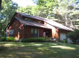 30 Lorraine Dr, Mansfield, CT 06268