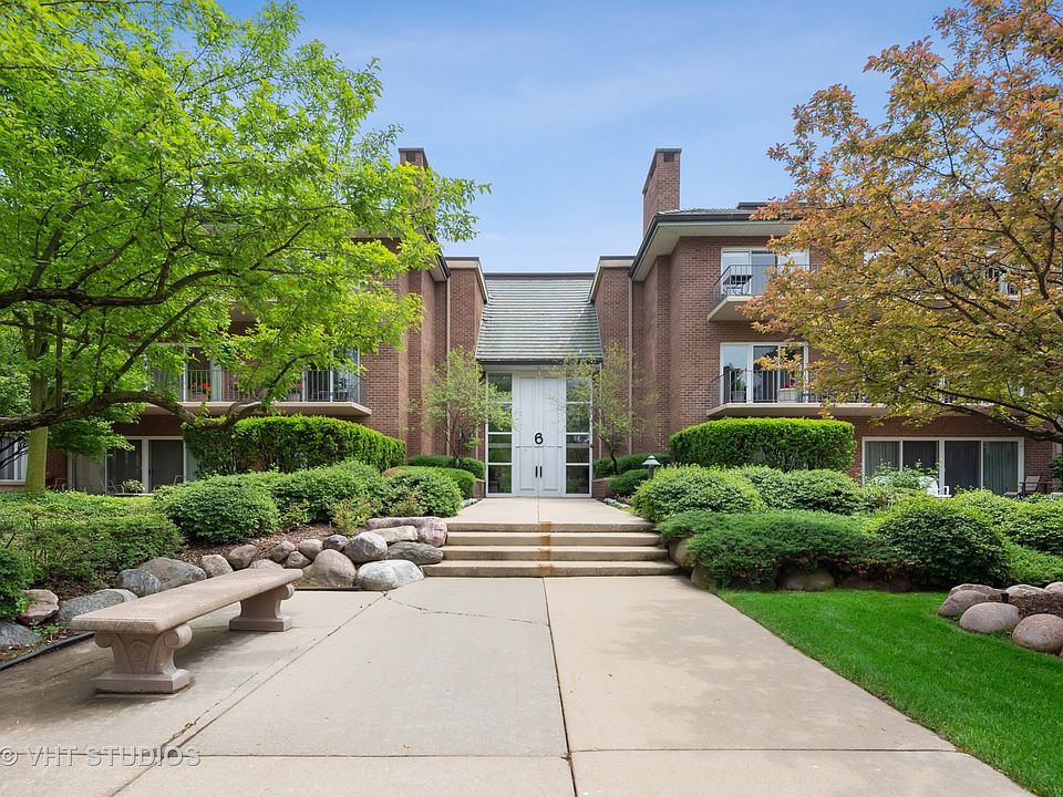1st image of 6 Oak Brook Club Dr APT J202