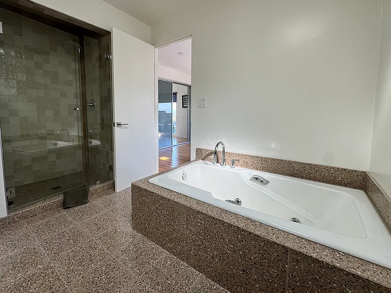 5667 Aladdin St — Photo 8