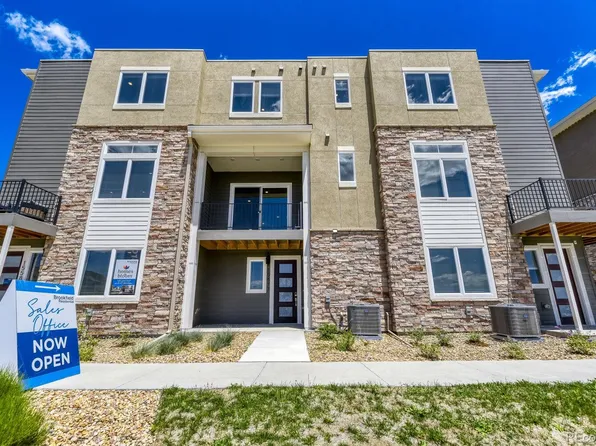 15577 W Washburn Drive, Lakewood, CO 80228