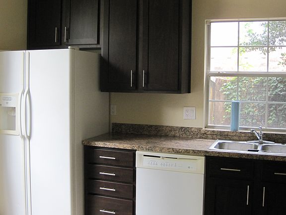 5th image of 5033 Bryn Mawr Dr