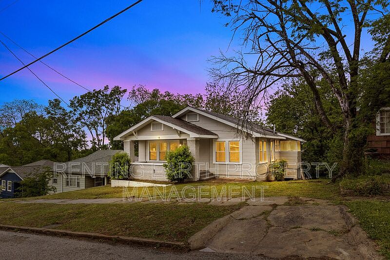 1st image of 1724 30th St