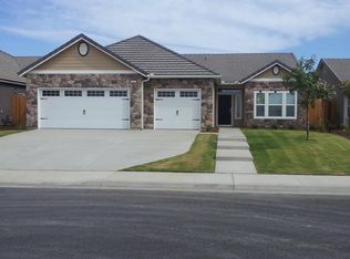 5402 Sun Down Way, Bakersfield, CA 93314