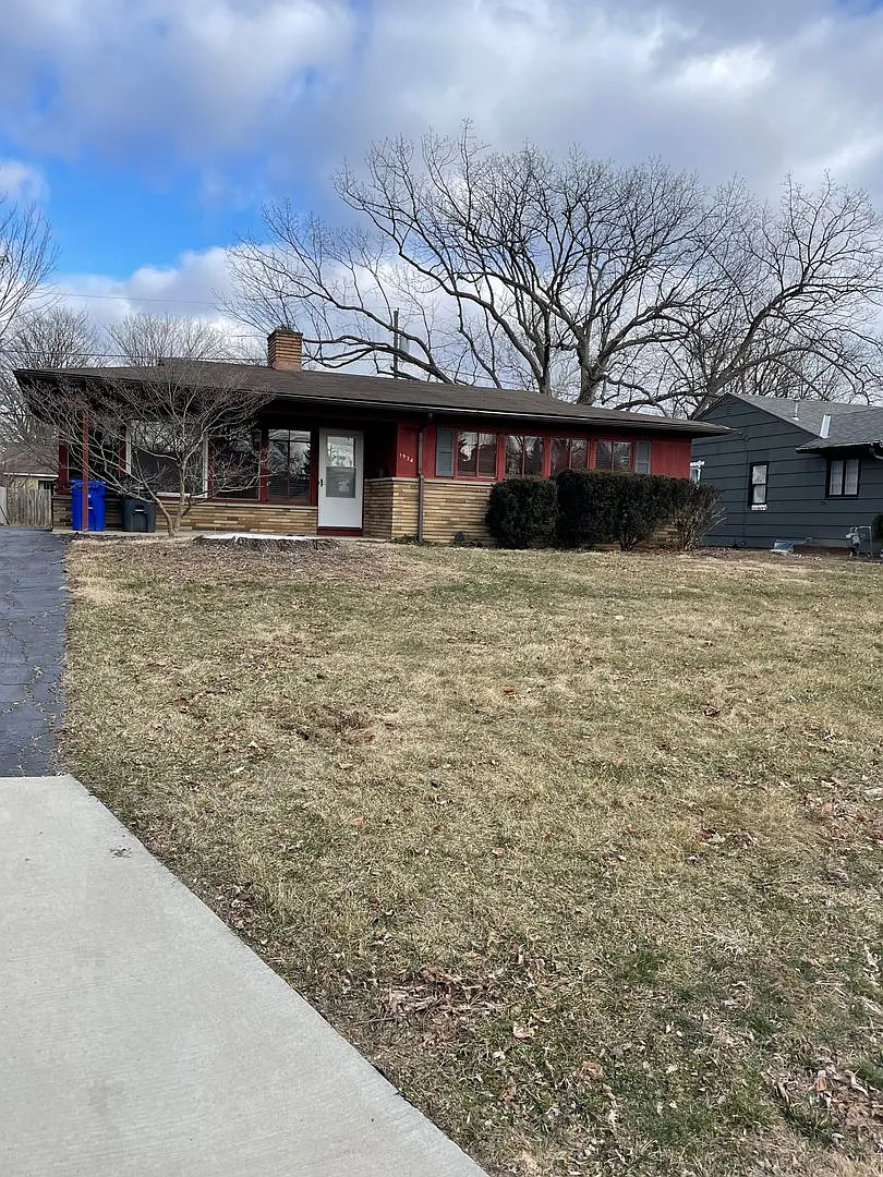 Arlington Single Family - Close to Kingsdale — Photo 2