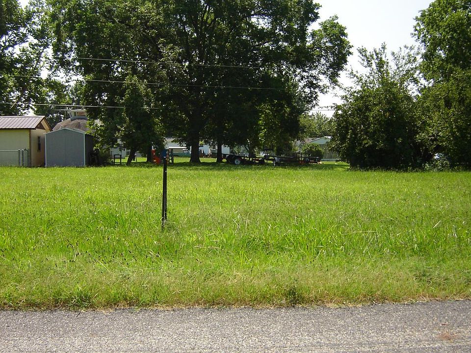 1st image of LOT 392 Park Pl