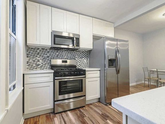 4th image of 2635 91st St