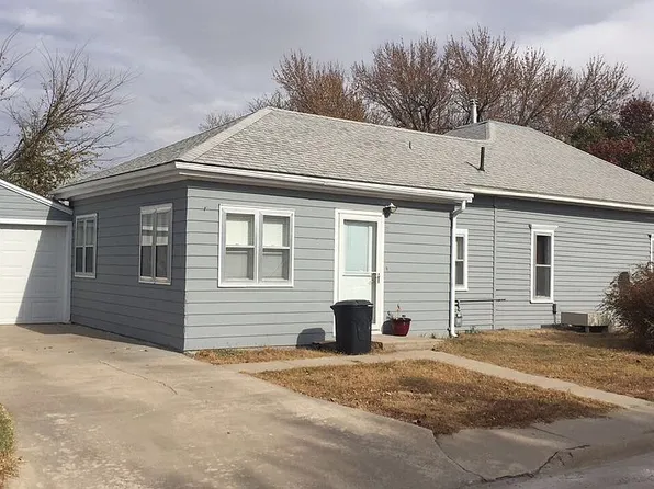 702 N Grant Ave, Norton, KS 67654
