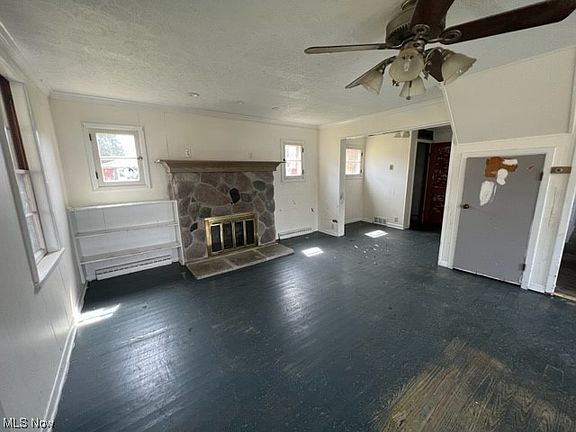 4th image of 710 Hazelwood Dr