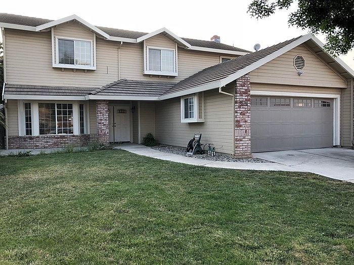 1st image of 2525 Alzira Ct