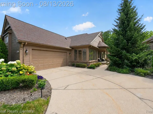 13648 Eaton Dr, Plymouth, MI 48170