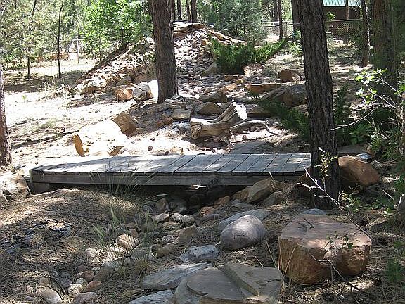 Partial view of water fall