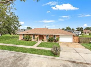 3801 Pecan Dr, Chalmette, LA 70043