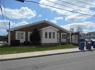 92 Grape St, New Bedford, MA 02740