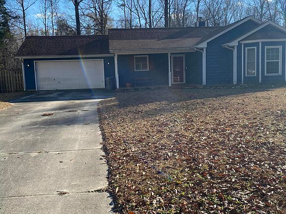 3rd image of 733 Stonewall Avenue