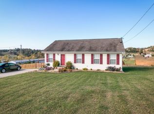 107 Woodland Ln, Church Hill, TN 37642