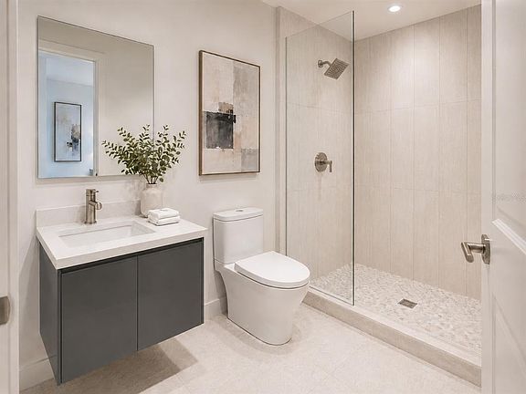 5th image of 1305 4th St #202P
