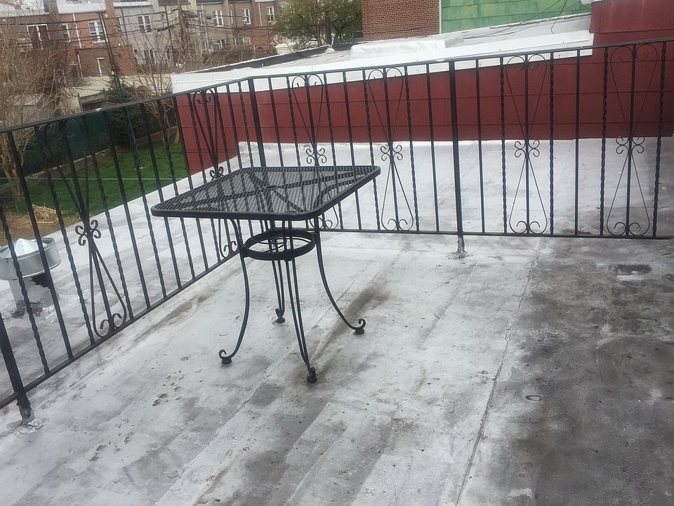 1st image of 2379 37th St