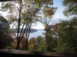 1912 E Waters Edge Dr #67, Bloomington, IN 47401