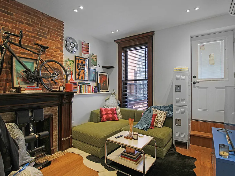 1185 Dean St #2R — Photo 3