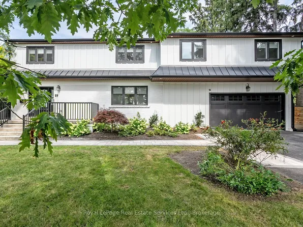 59 Fairwood Pl E, Burlington, ON L7T 2B7