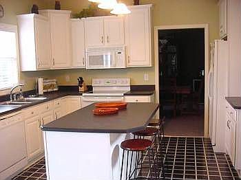 4th image of 51210 Northfield Dr