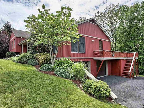 2nd image of 4939 Janelle Dr