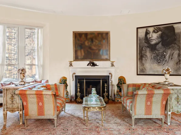 455 Central Park West image 4 of 16