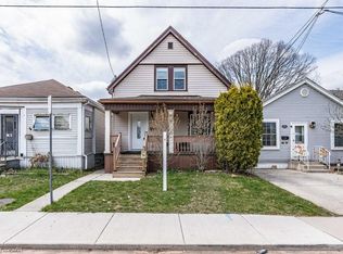 99 Robins Ave, Hamilton, ON L8H 4N5