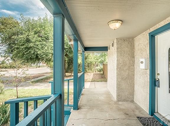 3rd image of 541 Belmont Ave