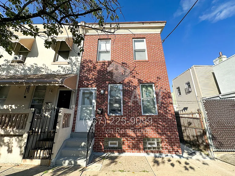 1867 E Wensley St — Photo 23