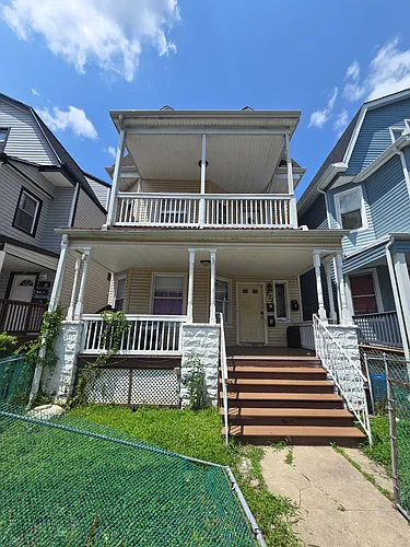 273 Amherst St #3A Photo 1