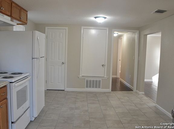 3rd image of 12519 Paseo Pinosa
