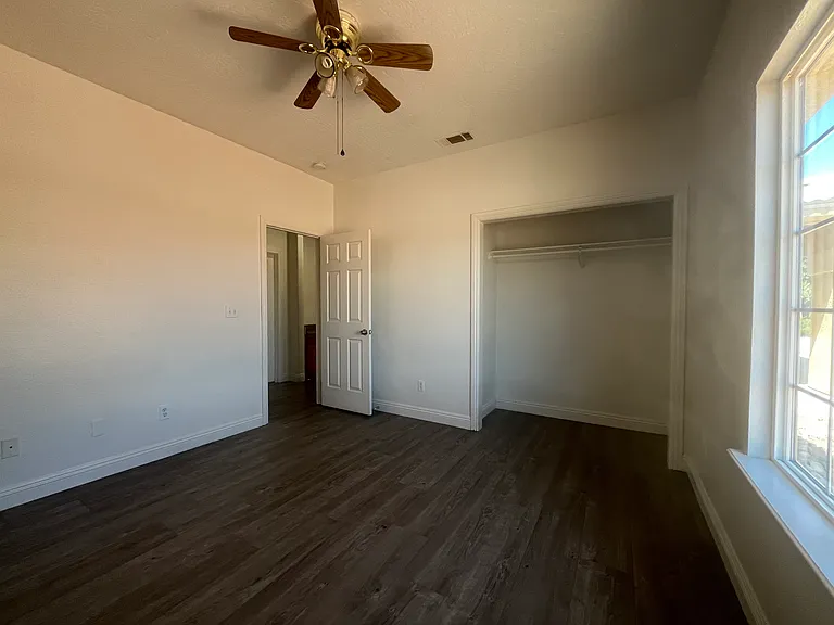 20255 Rimrock Rd — Photo 13