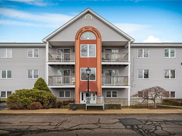 724 Beverage Hill Ave APT A4, Pawtucket, RI 02861