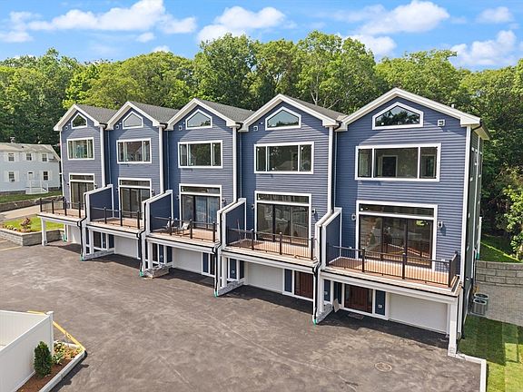 3rd image of 53 Packards Ln #3