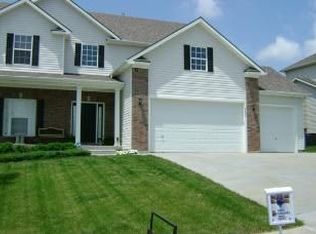 9804 N Farley Ave, Kansas City, MO 64157