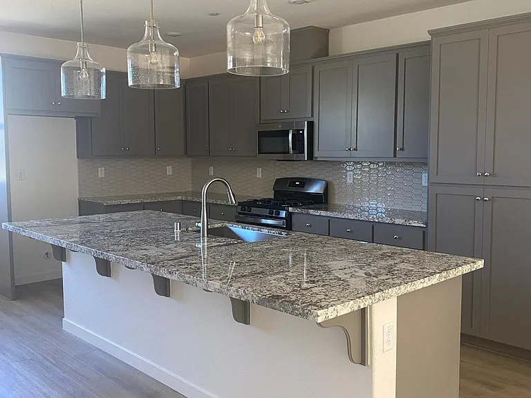 2408 Lake Club Dr — Photo 5